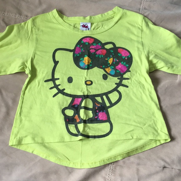 Hello Kitty Crop Top - Picture 4 of 4